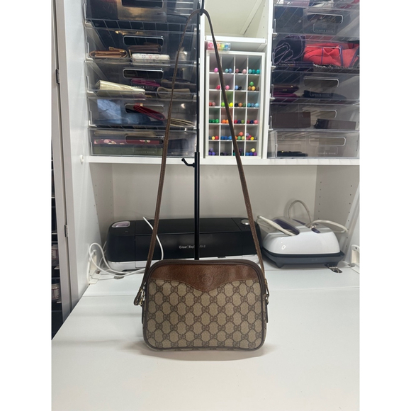 Gucci Women's Shoulder Bag Beige Brown - Picture 2 of 16